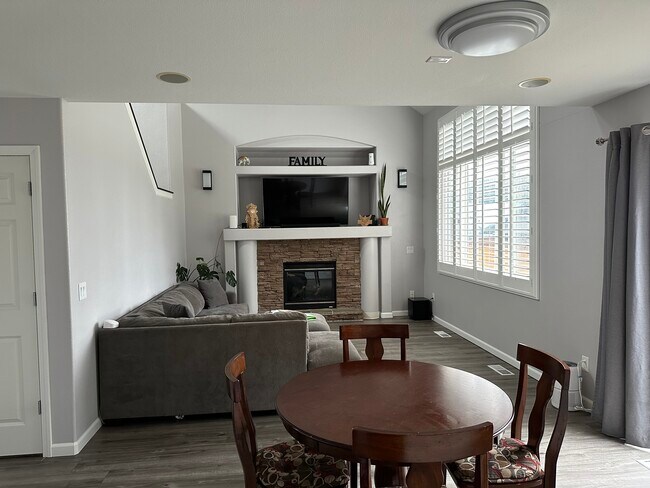 Foto del edificio - 5049 Chambers Creek Loop SE