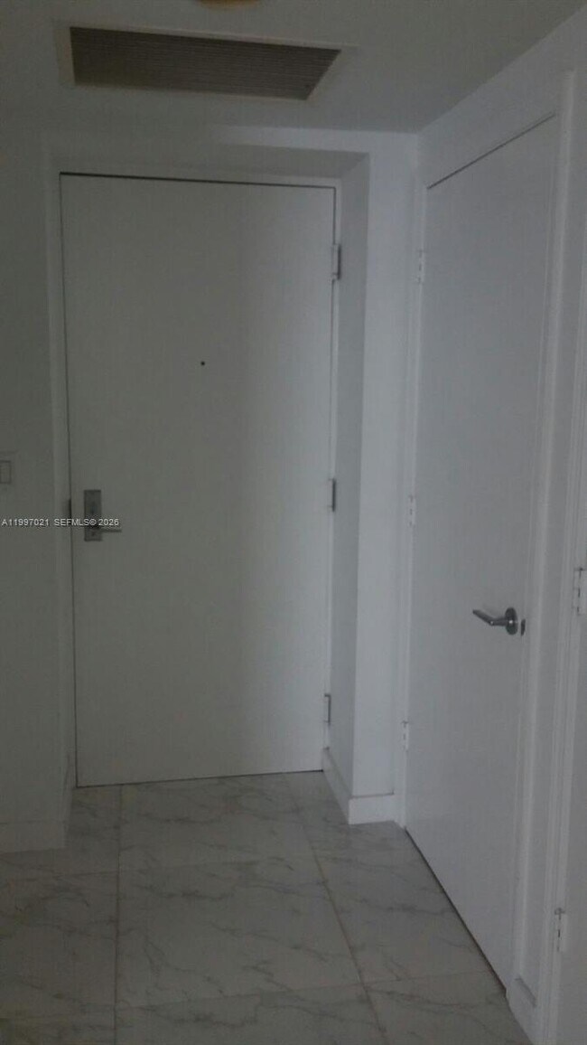 Foto del edificio - 55 SE 6th St