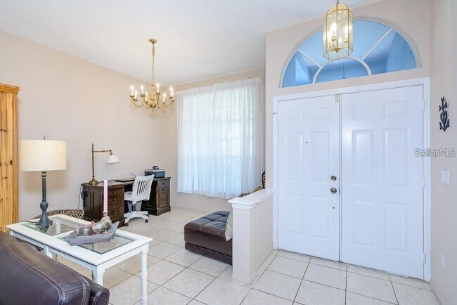 Foto del edificio - 901 Westwinds Blvd
