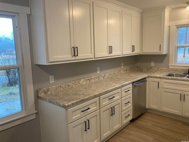 Foto del edificio - 100 N Olive St