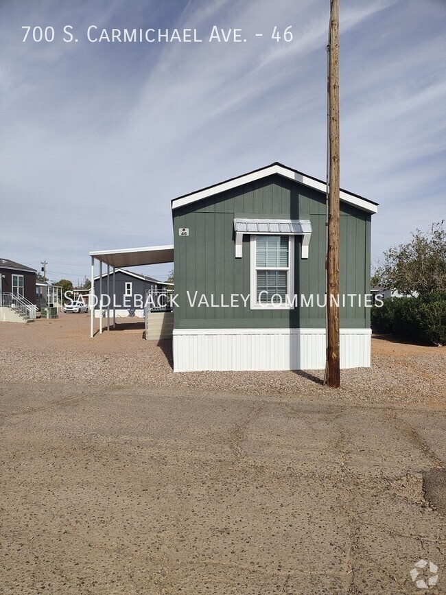 Building Photo - 700 S Carmichael Ave