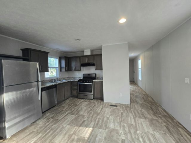 Foto del edificio - 925 Hamlet Cir