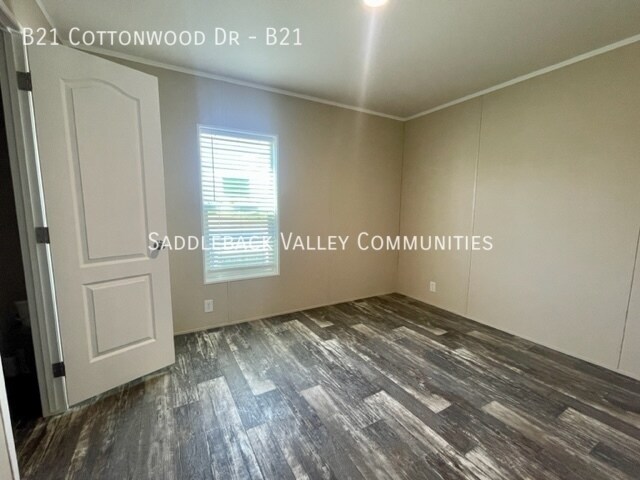 Building Photo - B21 Cottonwood St