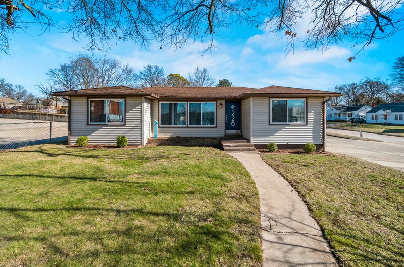 226 Albert St, Cape Girardeau, MO 63703 House Rental in Cape