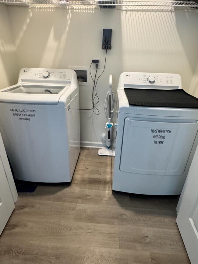 Foto del edificio - 2611 Carsten Ave