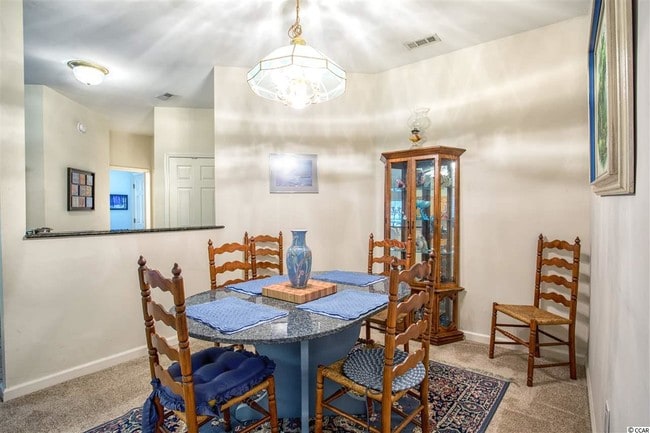 Building Photo - 701 Pipers Ln