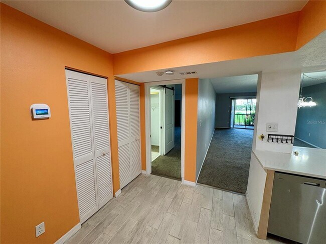 Building Photo - 7500 40th Ave W