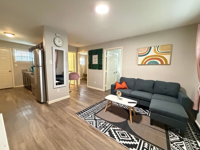 Foto del edificio - 1412 E 35th St