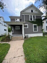 Building Photo - 1321 W 13th St