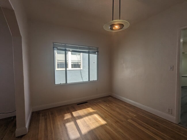 Foto del edificio - 3566 66th Ave