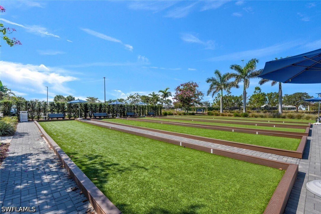 Foto del edificio - 7242 Saona CT