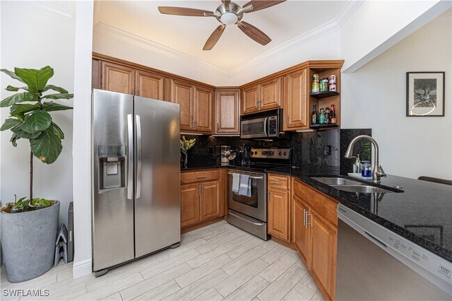 Foto del edificio - 3735 Fieldstone Blvd
