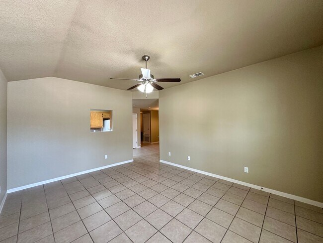 Foto del edificio - 2503 Cody Poe Rd