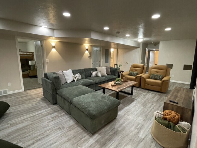 Foto del edificio - 1267 E Hickenlooper Way