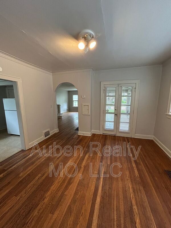 Foto del edificio - 5412 Harrison St