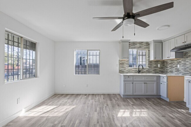 Foto del edificio - For Rent: Fully Remodeled 3BR Duplex | $3,100/month