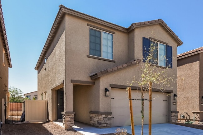 Building Photo - 6423 Cambric Ct