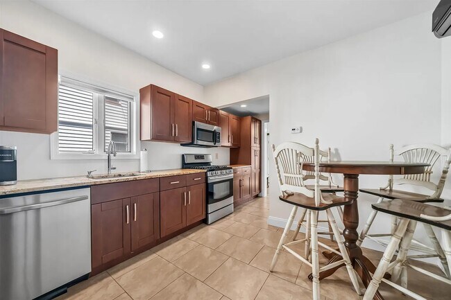 Foto del edificio - 90 Union Ave