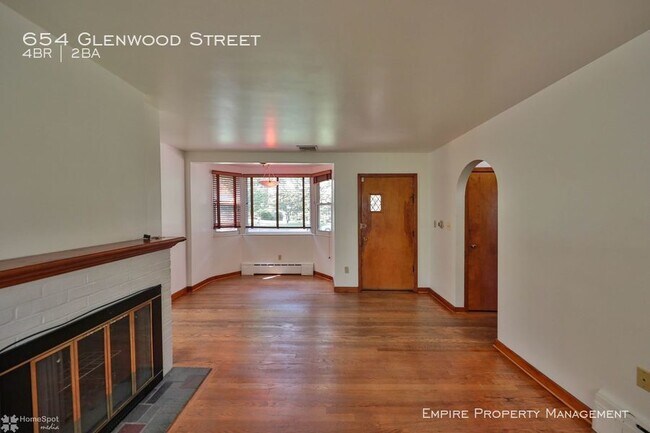 Foto del edificio - Single Family Home for Rent in Emmaus