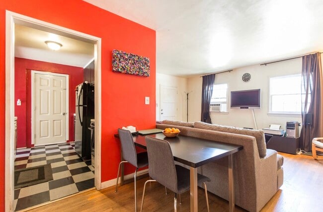 Dining area/living room - 10750 Landale Street