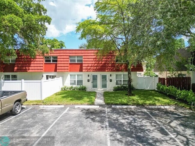 Building Photo - 2280 NW 59th Wy