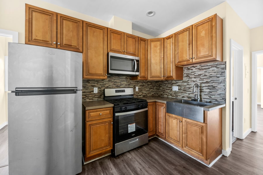 Photo - 1050 W 57th St-1050.5