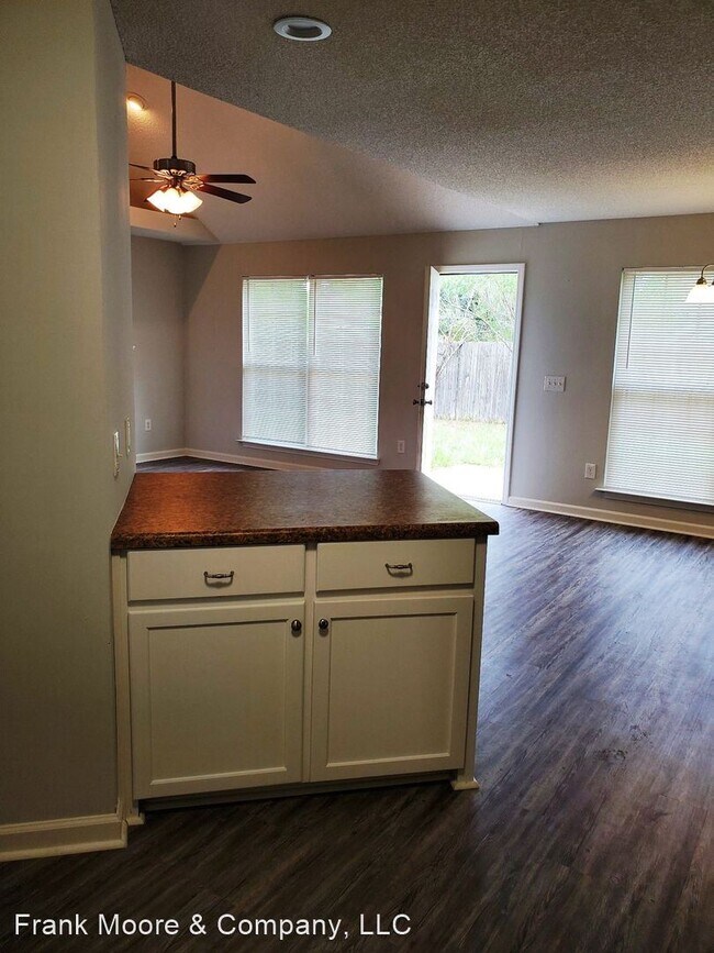 Building Photo - 3 br, 2 bath House - 503 Weisenbaker Rd