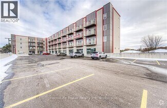 Building Photo - 301-301 Westmount Rd W