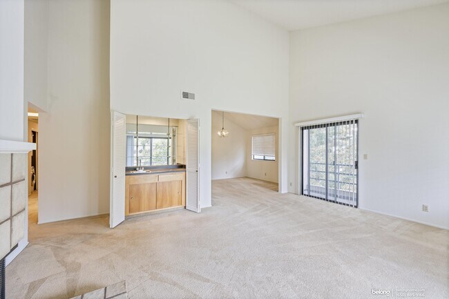 Foto del edificio - 4685 Albany Cir