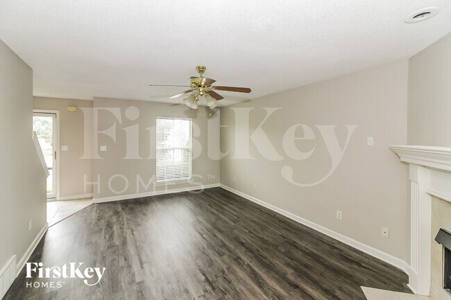 Building Photo - 11626 Millwind Dr
