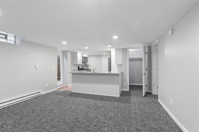 Building Photo - 3241 Lyndale Ave S