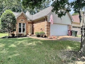 Building Photo - 383 Taylors Way