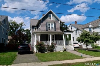 Building Photo - 8 Rockwell Ave