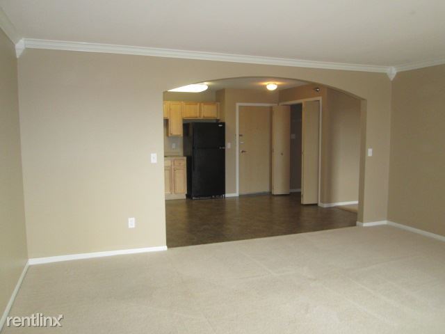 Building Photo - 1 br, 1 bath  - 4600 S Washington St