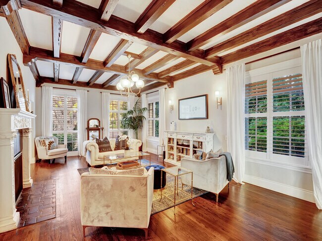 Foto del edificio - 1616 N Swinton Ave