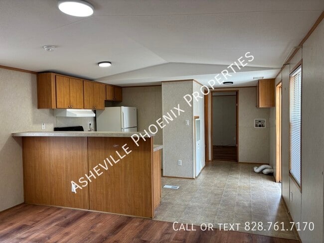 Building Photo - 9 Otis Campbell Rd