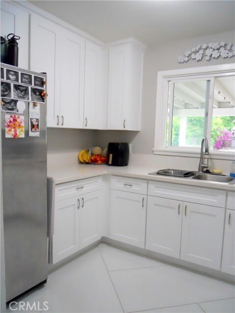 Foto del edificio - 3071 N Crescent Ave