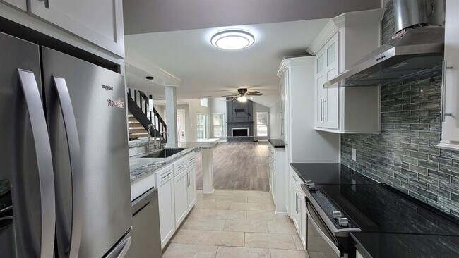 Foto del edificio - 2025 Wilcrest Dr