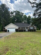 Building Photo - 95 Woolard Way NE