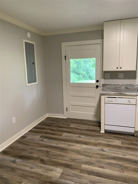 Foto del edificio - 11727 E Holmes Rd