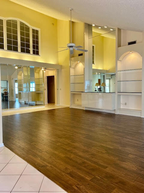 Foto del edificio - 2870 Cuyahoga Ln