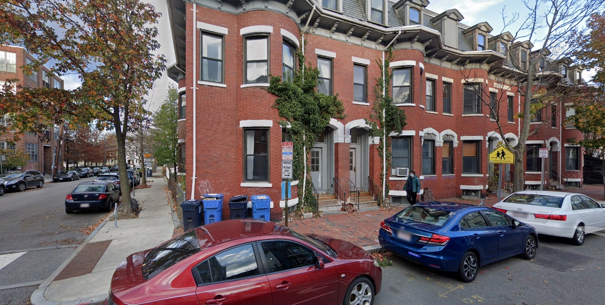 Primary Photo - 183 Harvard St