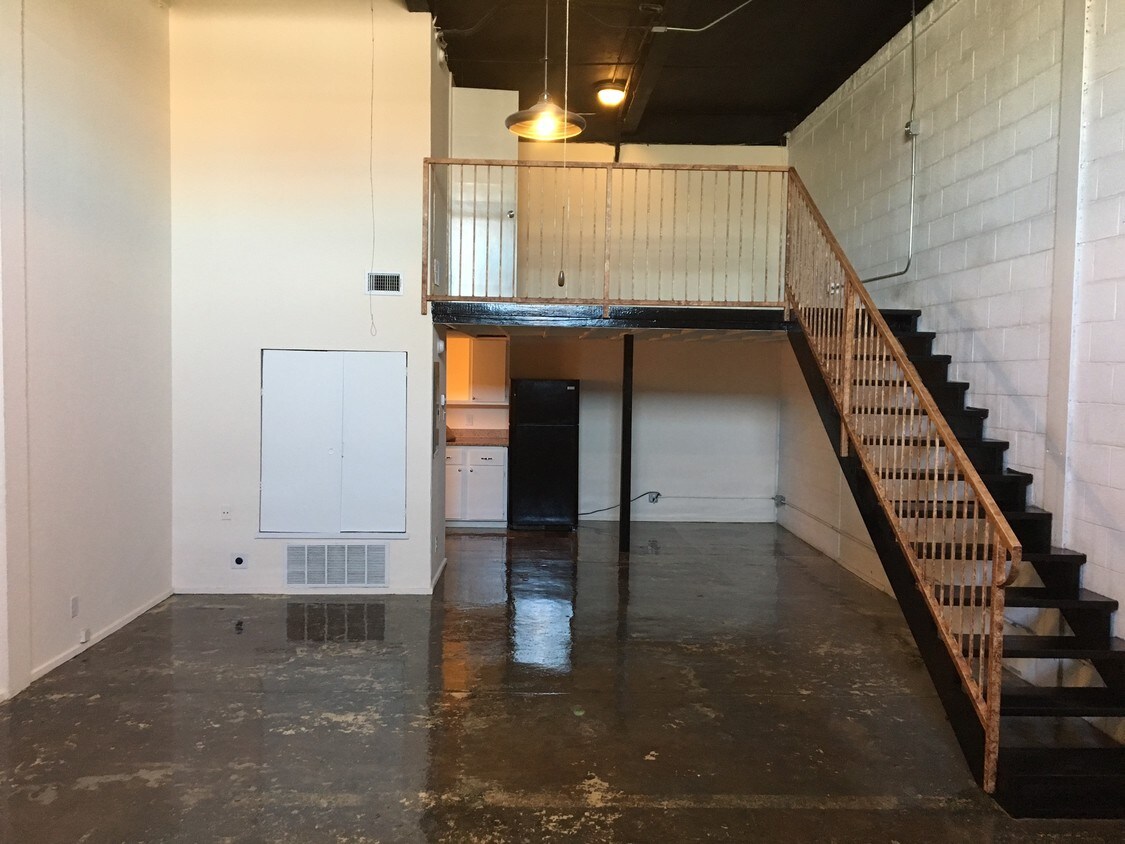 2501 S Harwood St, Dallas, TX 75215 Apartments in Dallas, TX