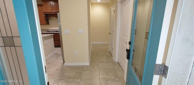 Building Photo - 669 Coconut Palm Pkwy