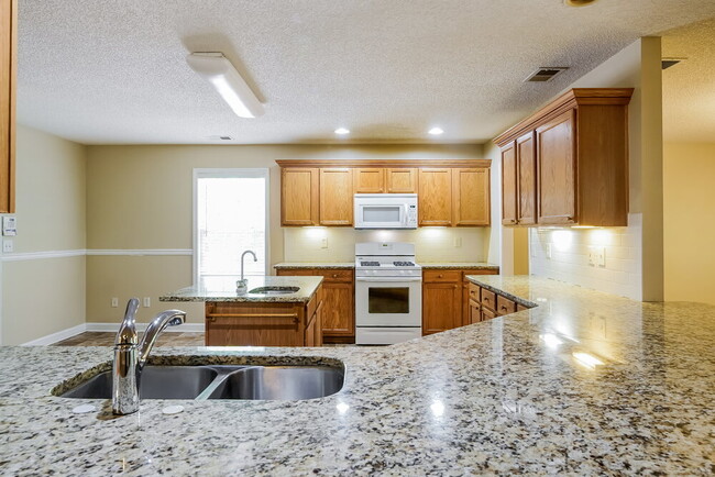 Foto del edificio - 5191 Memorial Ln SW