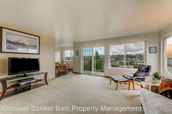 Foto del edificio - 2 br, 2 bath House - 2625 13th Avenue West...