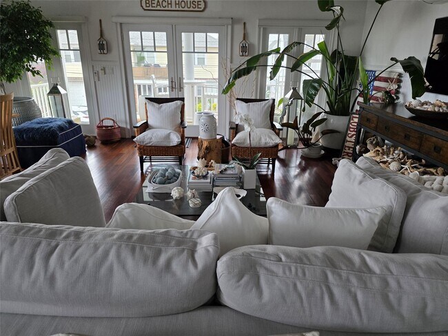 Foto del edificio - 34 Trenton Ave