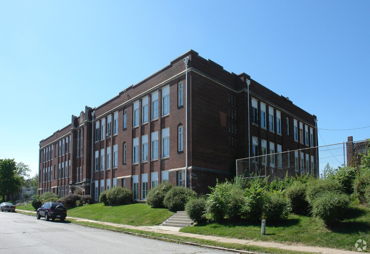 Foto del edificio - Park School Apartments