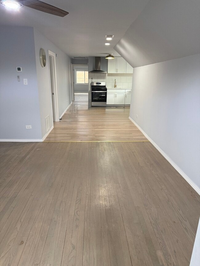 Building Photo - 2807 N 74th Ct