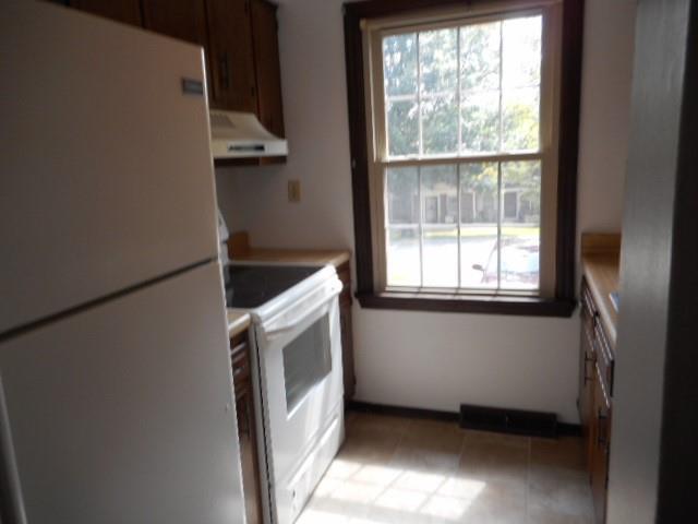 Building Photo - 289 Scott Ln